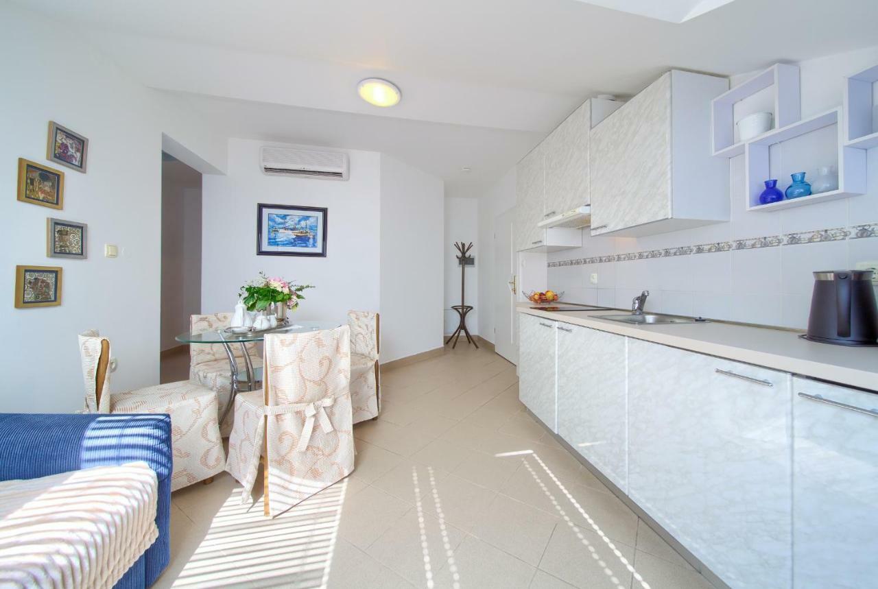 Apartment Пунат Екстериор снимка