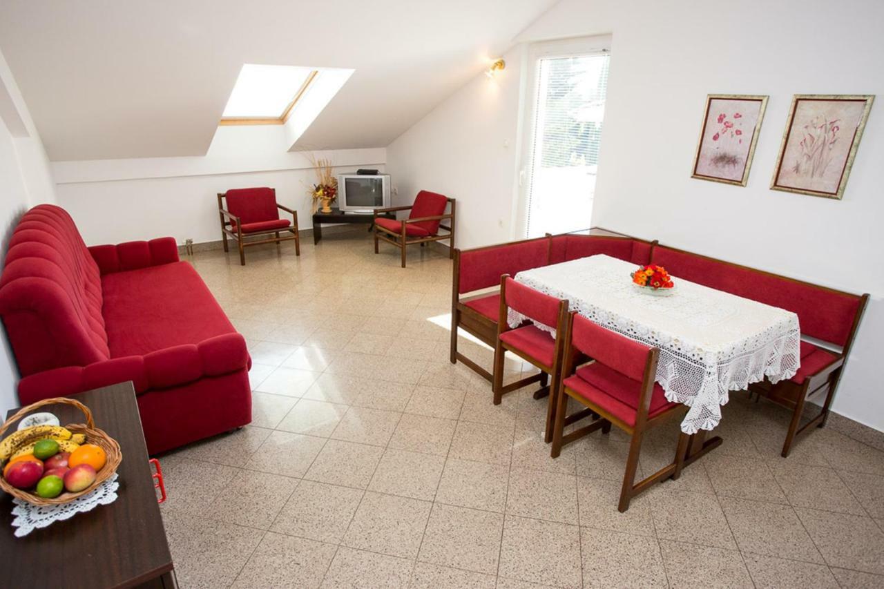 Apartment Пунат Екстериор снимка